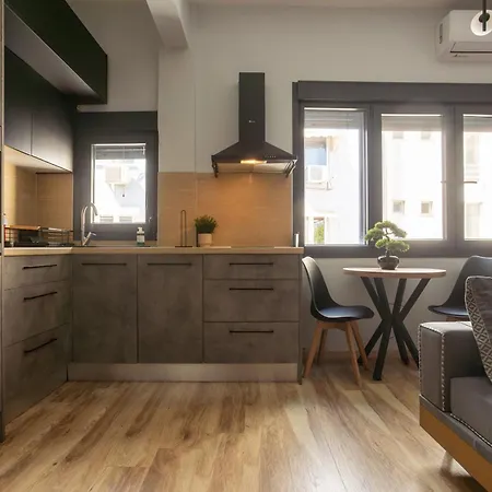 Διαμέρισμα Heart Of Ladadika | A/c Smart Tv| Self Check-in *