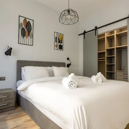 Heart Of Ladadika | A/c Smart Tv| Self Check-in * Θεσσαλονίκη